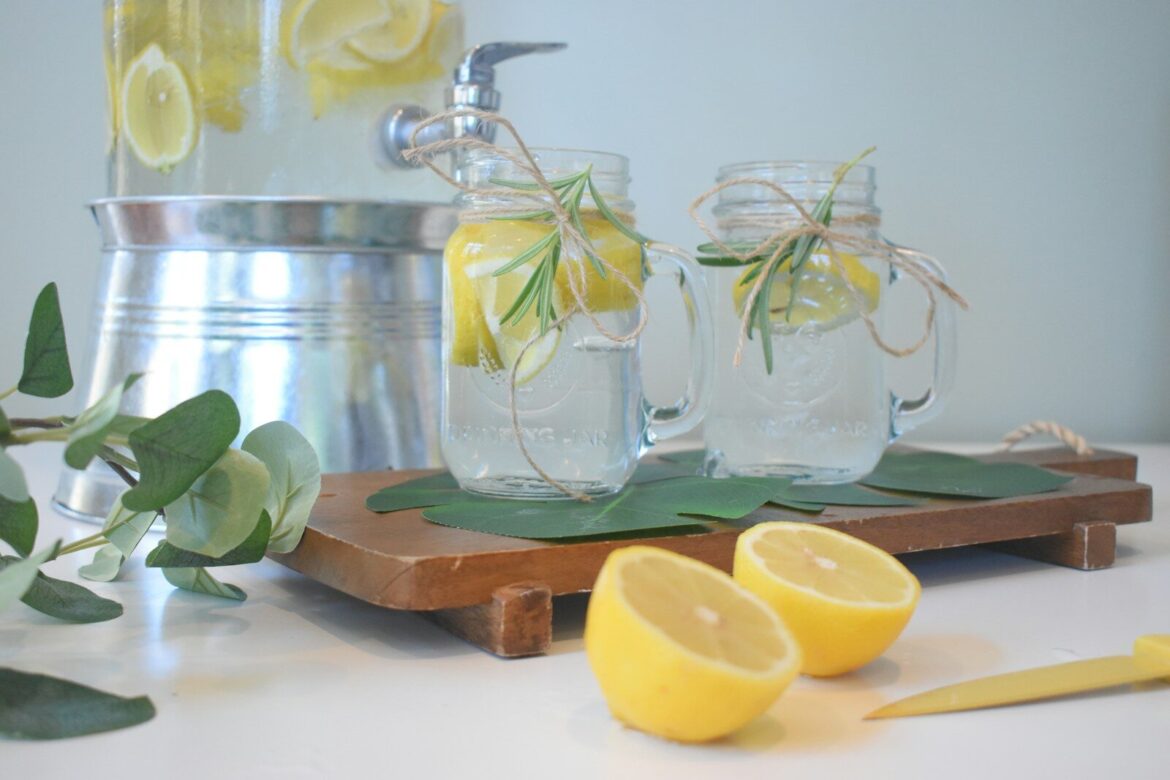eau citronnée